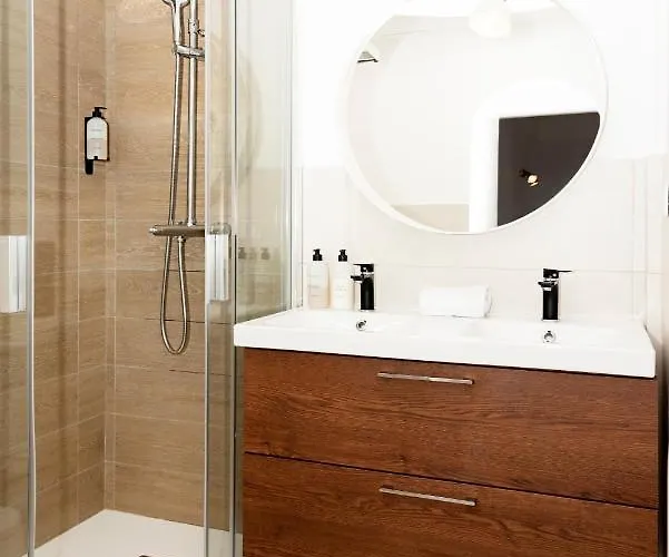 Veaco With Jacuzzi And Private Pool كوراليهو