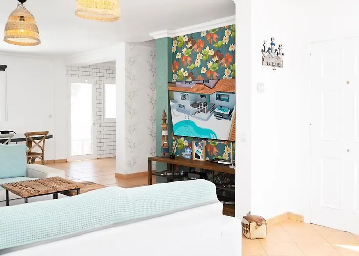 Veaco With Jacuzzi And Private Pool