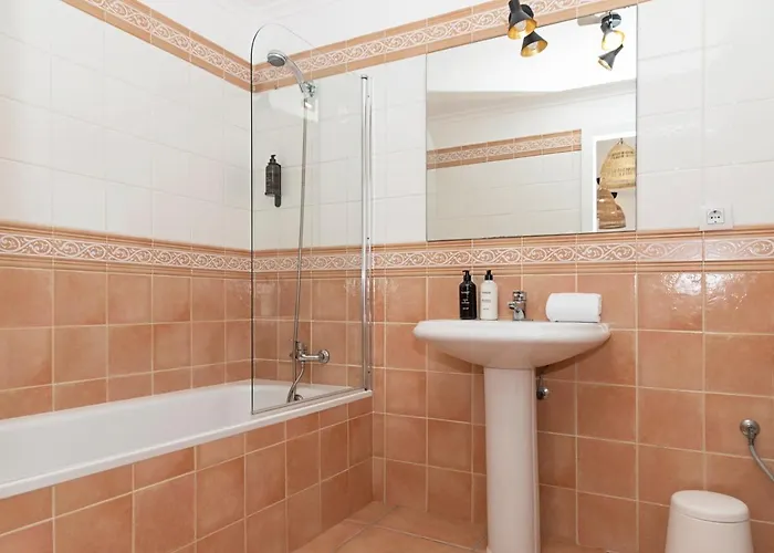 Veaco With Jacuzzi And Private Pool