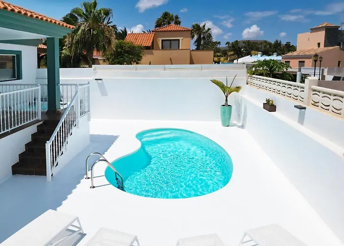 Villa Veaco With Jacuzzi And Private Pool Corralejo